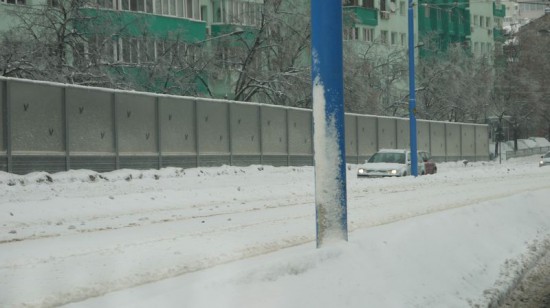 vremea in bucuresti strazi blocate cod portocaliu iarna viscol (59) vremea in bucuresti strazi blocate cod portocaliu iarna viscol (59)