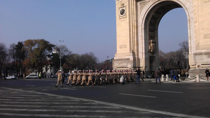 romanii au armata parada de 1 decembrie 2011 romanii sunt destepti 163