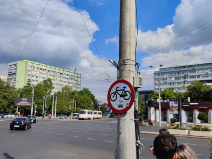 București, doar pentru mașini. Primăria vrea interzicerea trotinetelor. Bicicletele oricum nu au unde circula