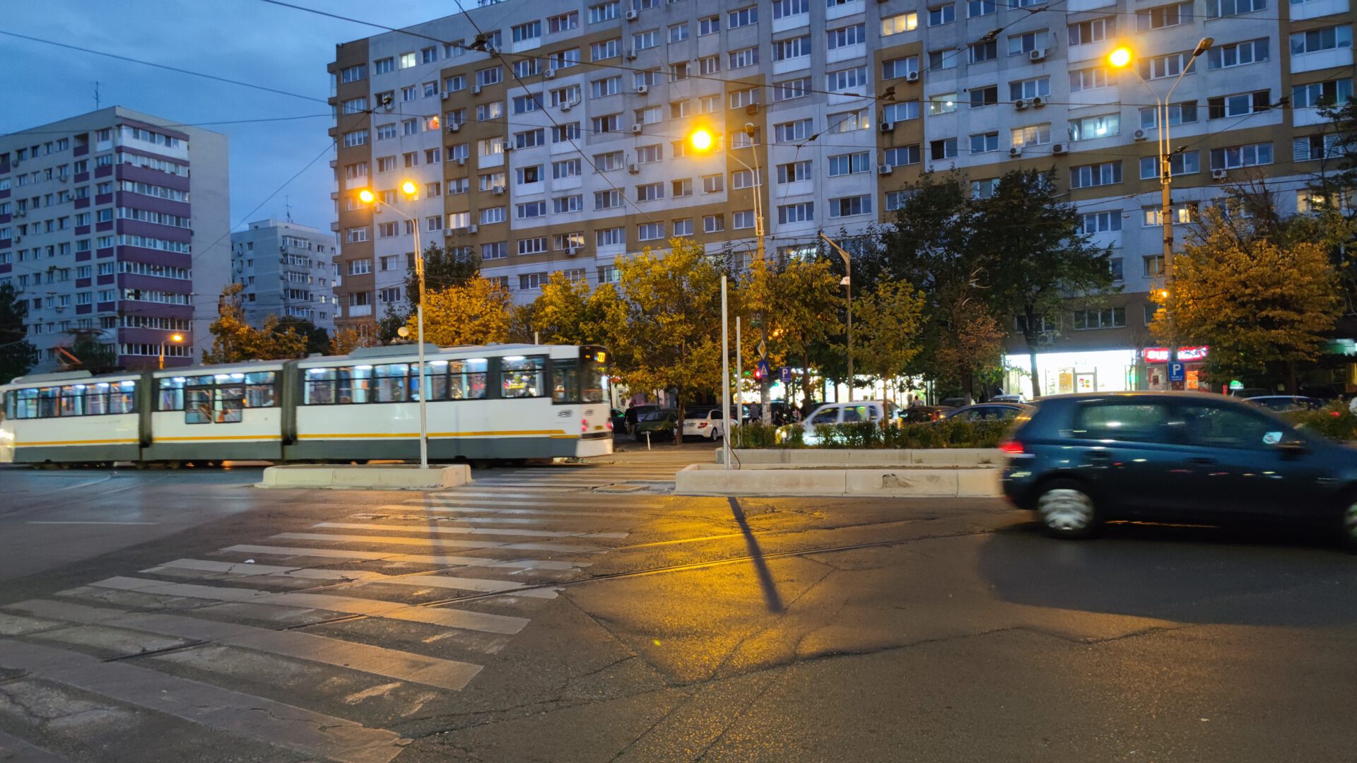 București doar pentru mașini. Cât de mult durează să schimbi niște semafoare