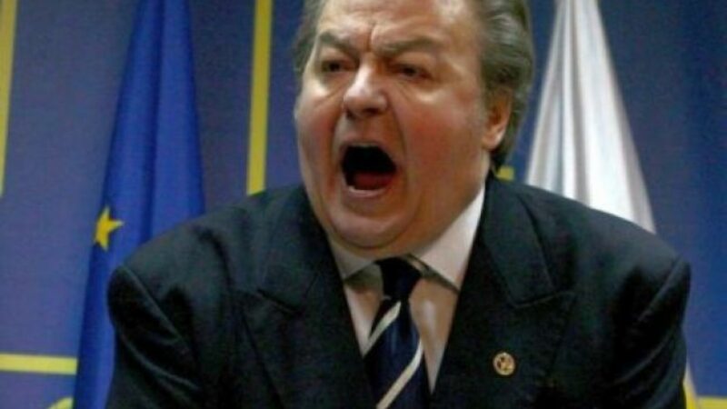 Nu vă spun cu cine să votați