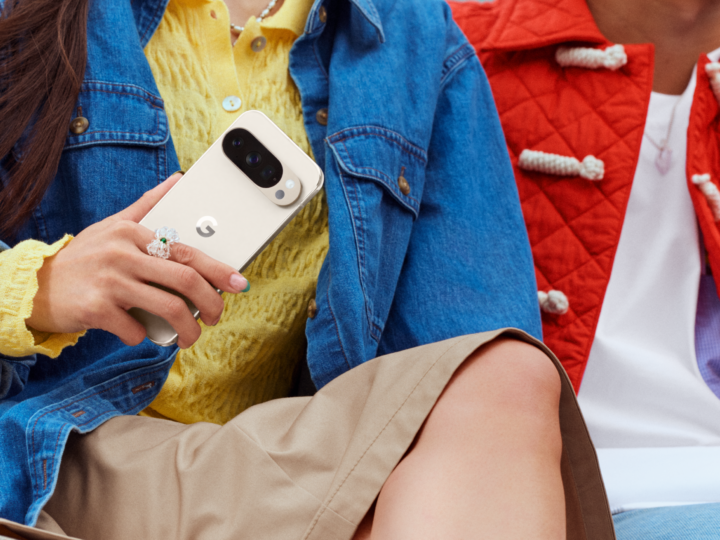 Google lansează telefonul Pixel 10