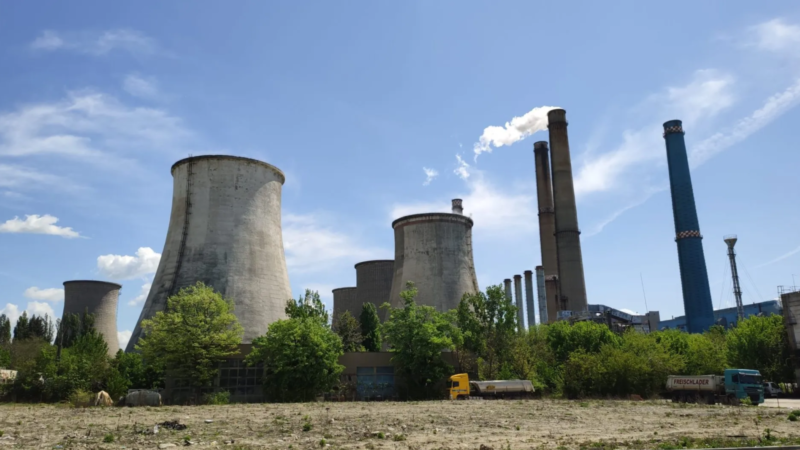 Primăria Capitalei aberează în privința apei calde